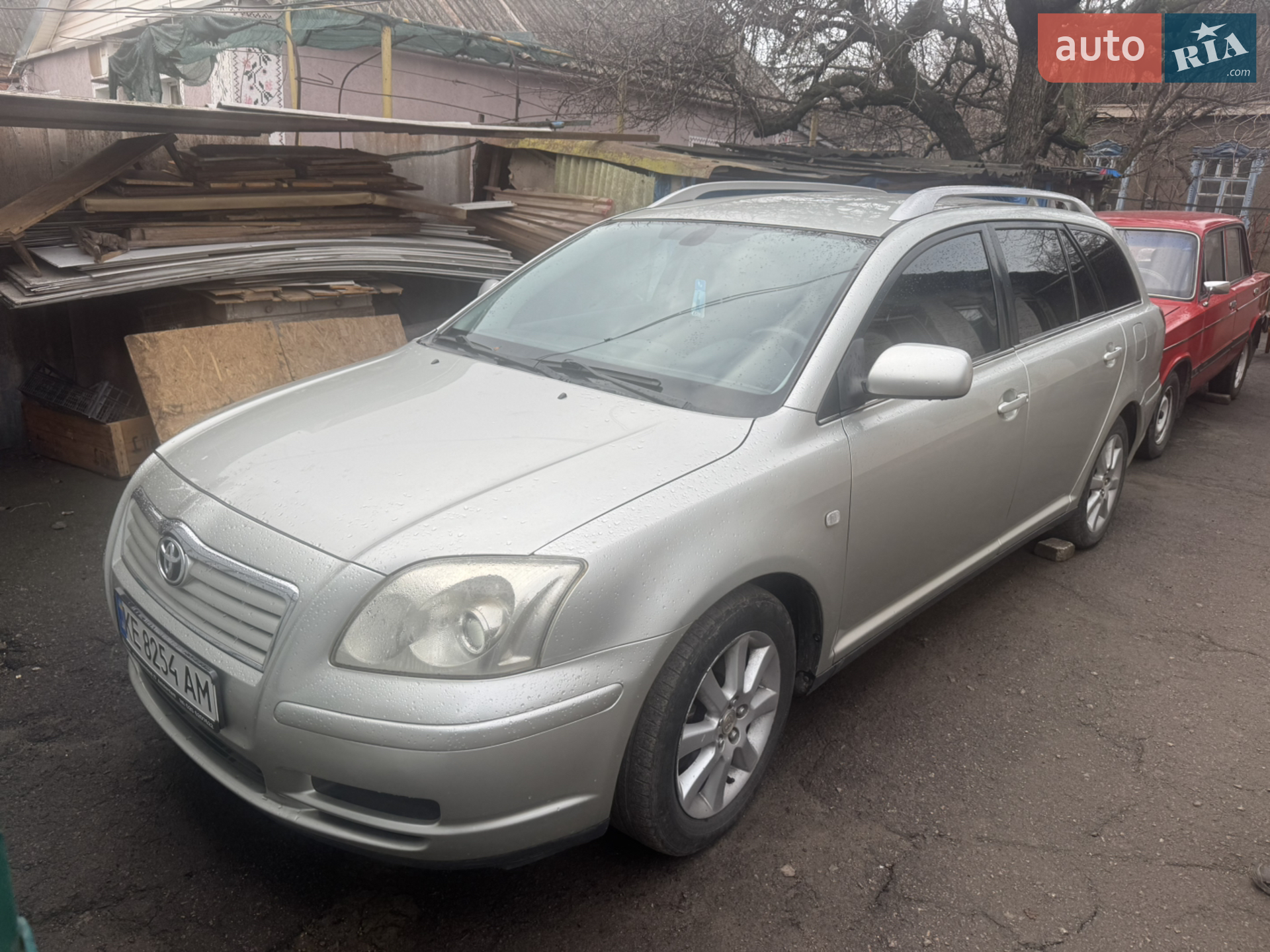 Toyota Avensis, 2005