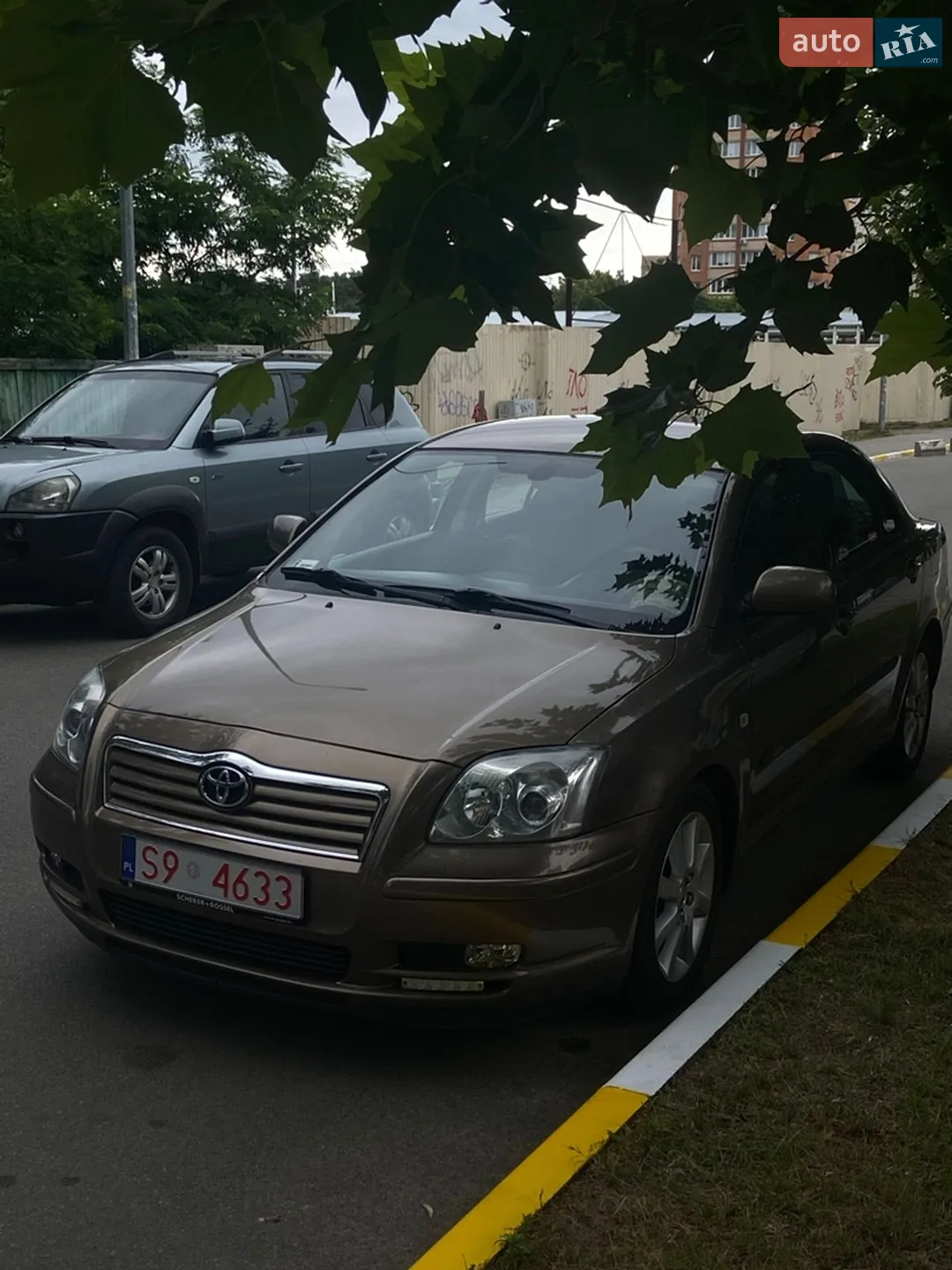 Toyota Avensis, 2004
