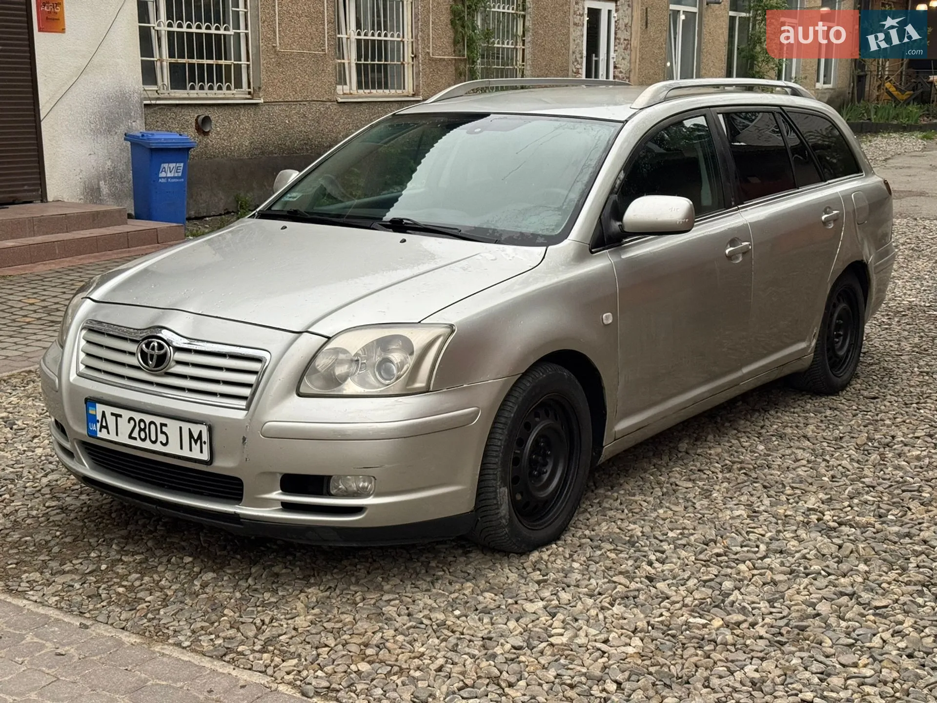 Toyota Avensis, 2004