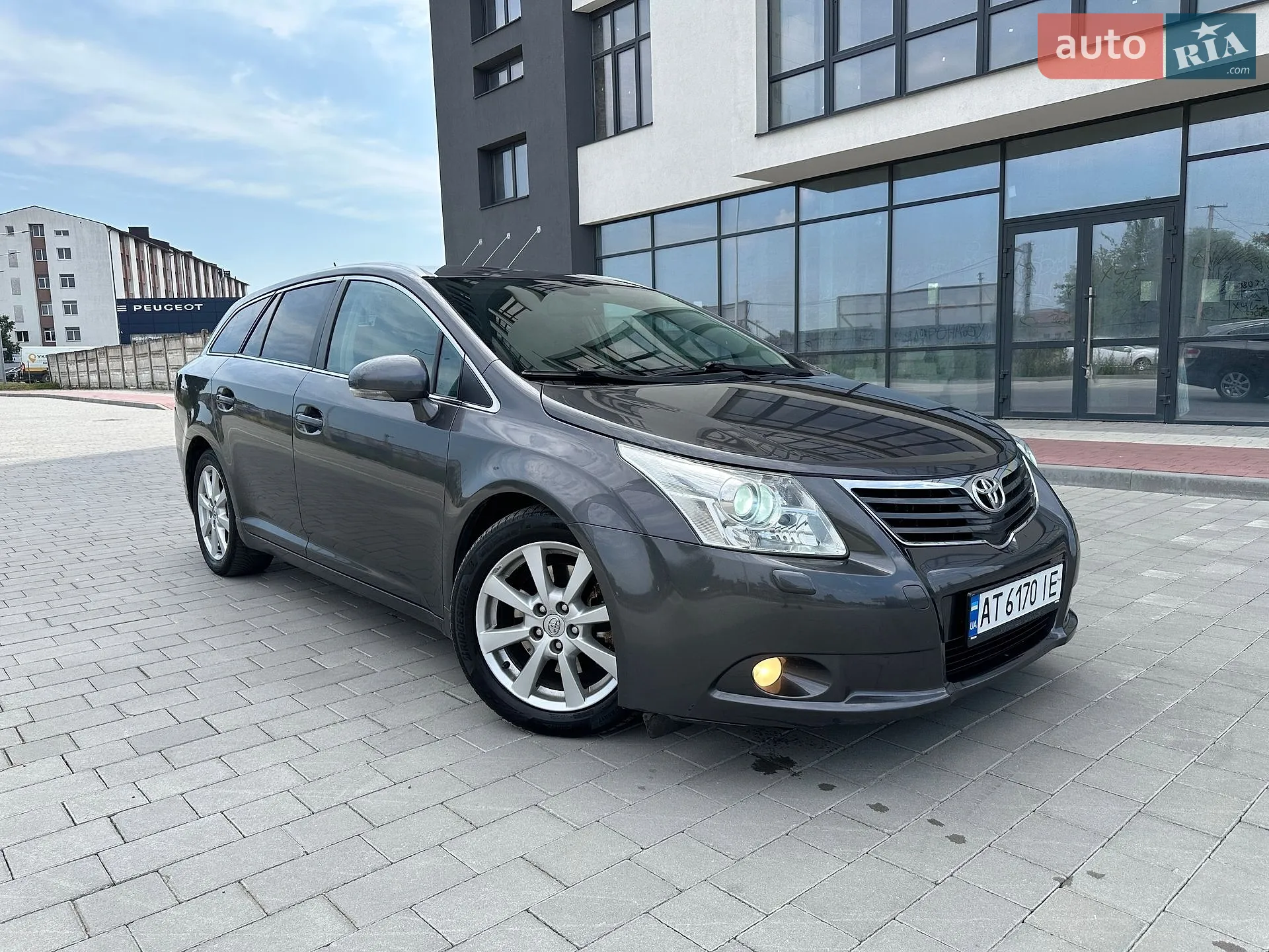 Toyota Avensis, 2009
