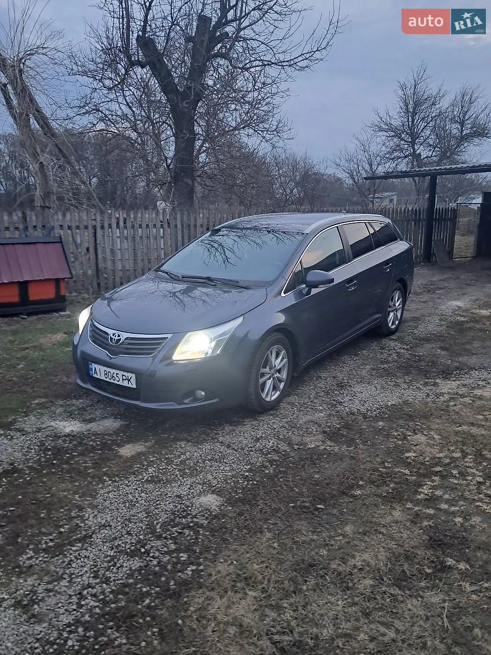 Toyota Avensis, 2010