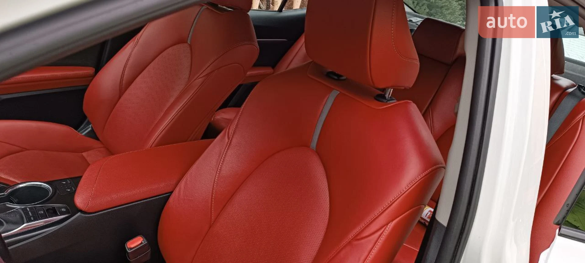 Toyota Camry, 2019