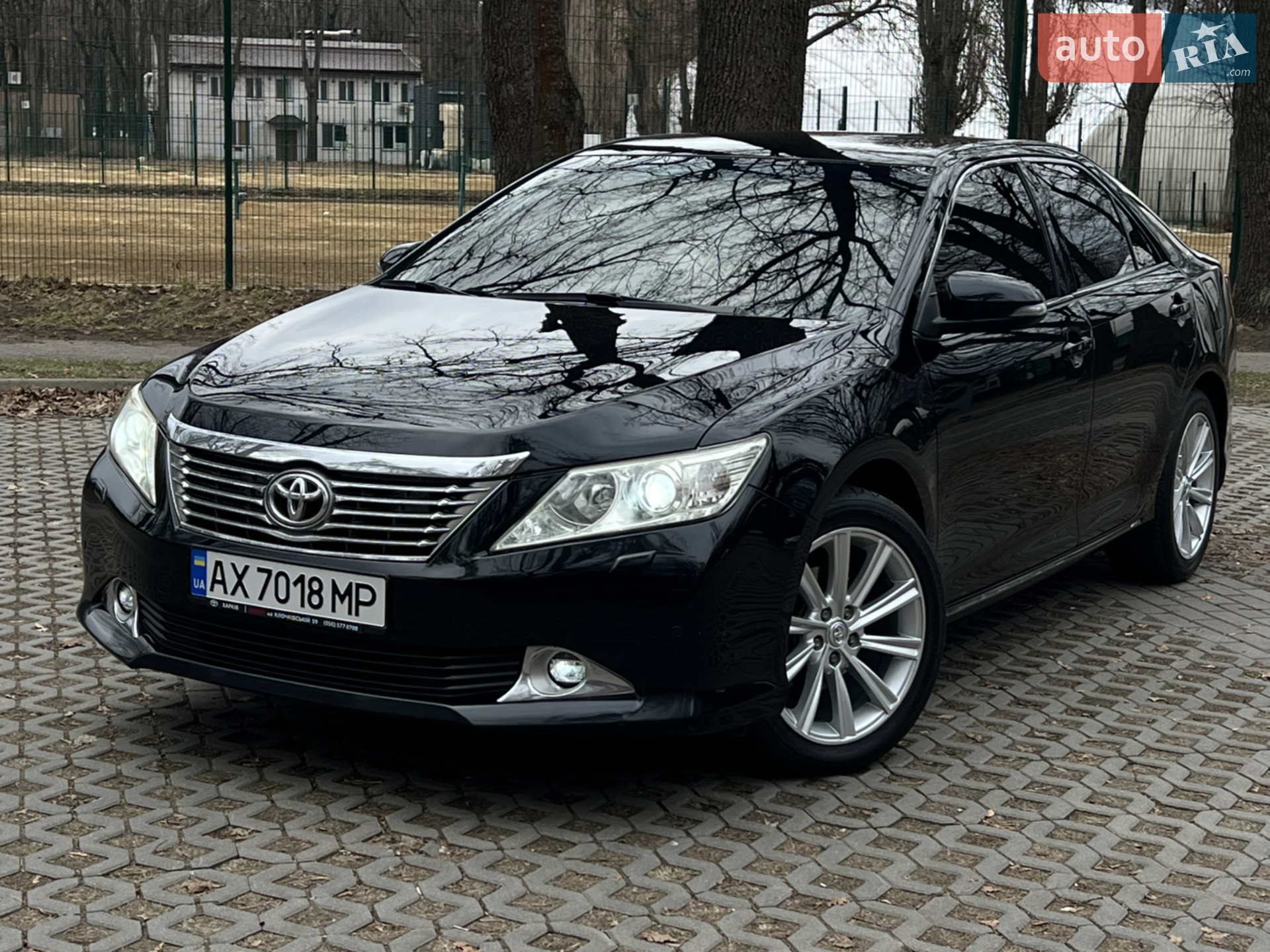 Toyota Camry, 2012