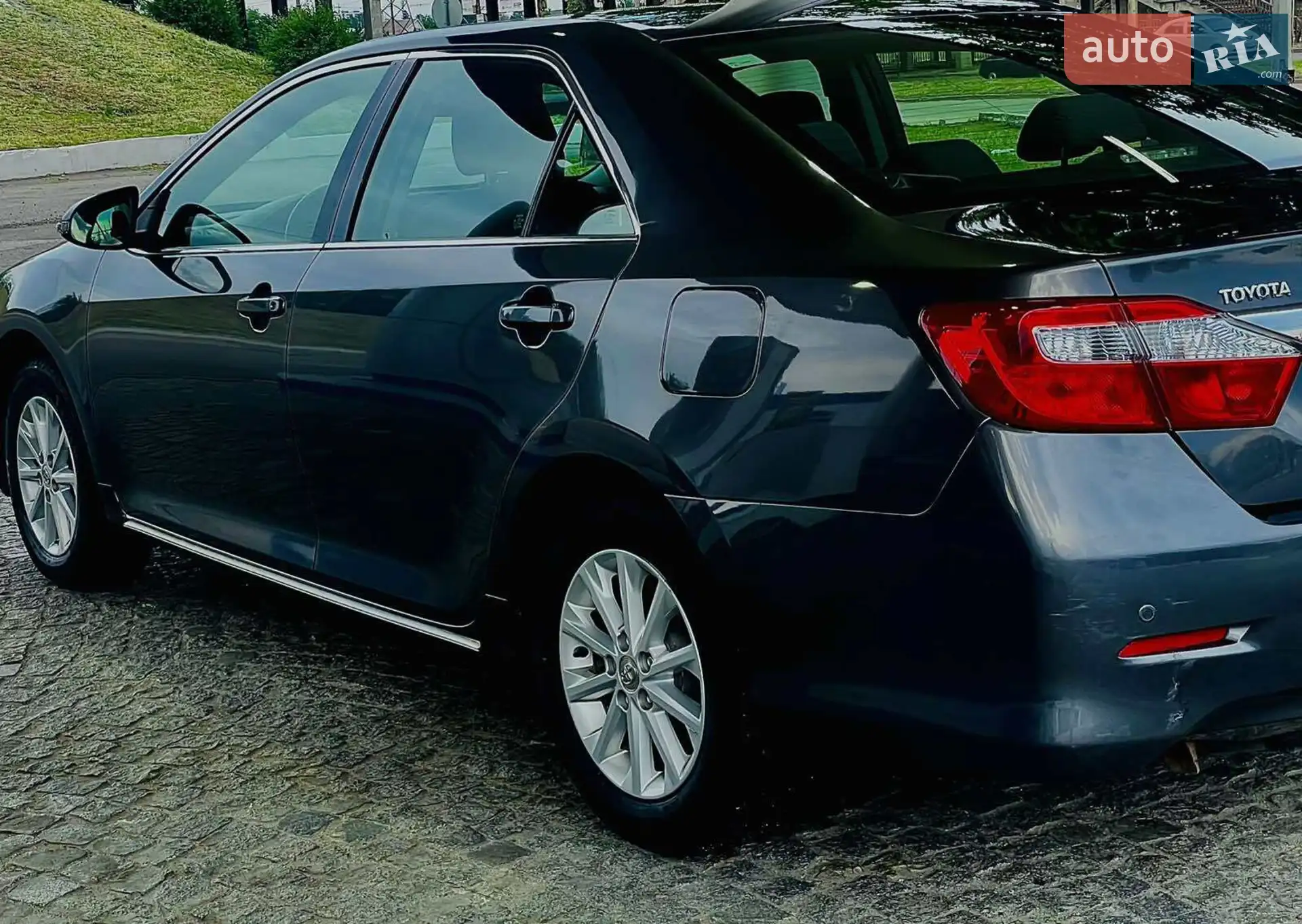 Toyota Camry, 2013