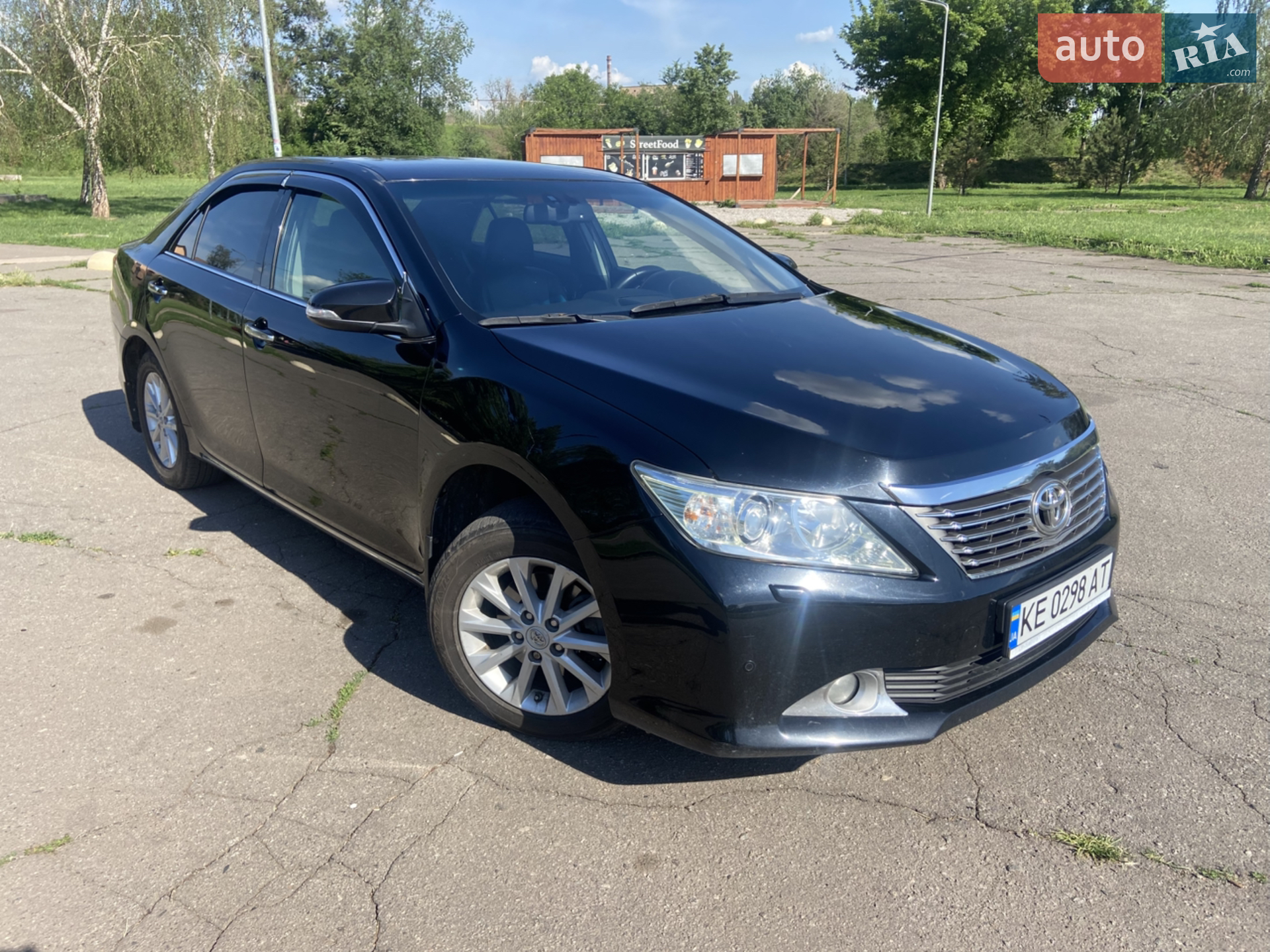 Toyota Camry, 2011