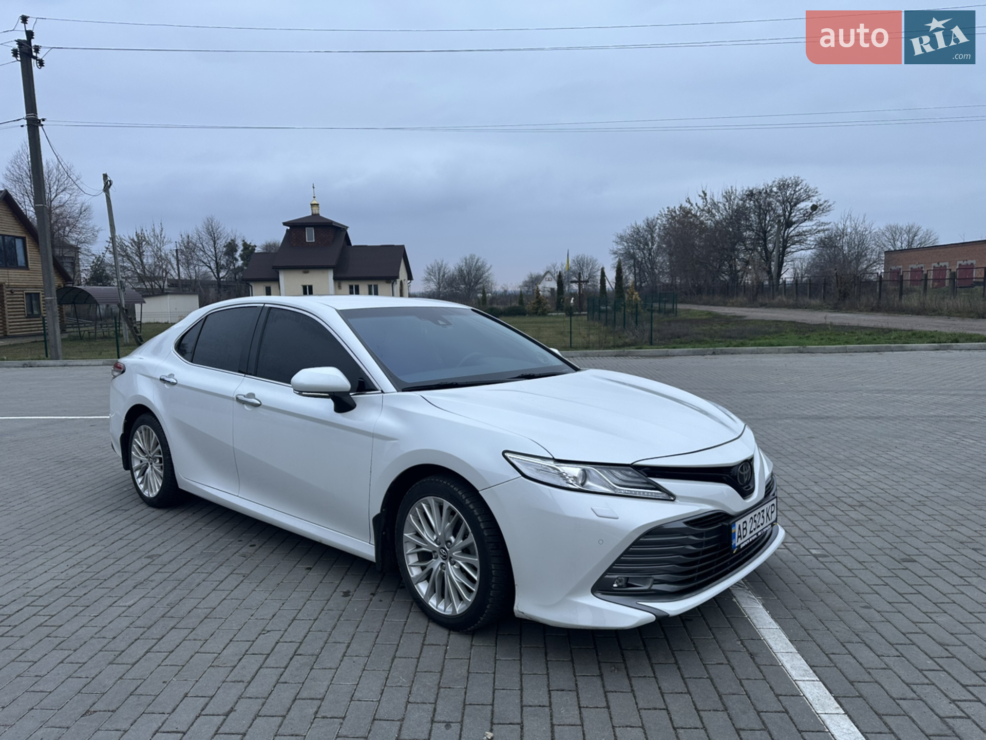 Toyota Camry, 2019