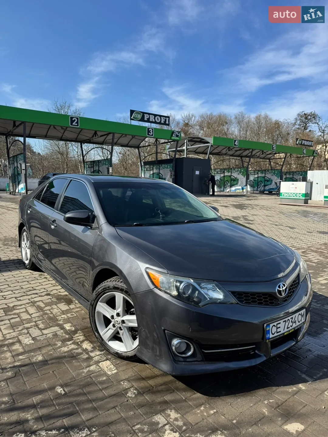 Toyota Camry, 2011