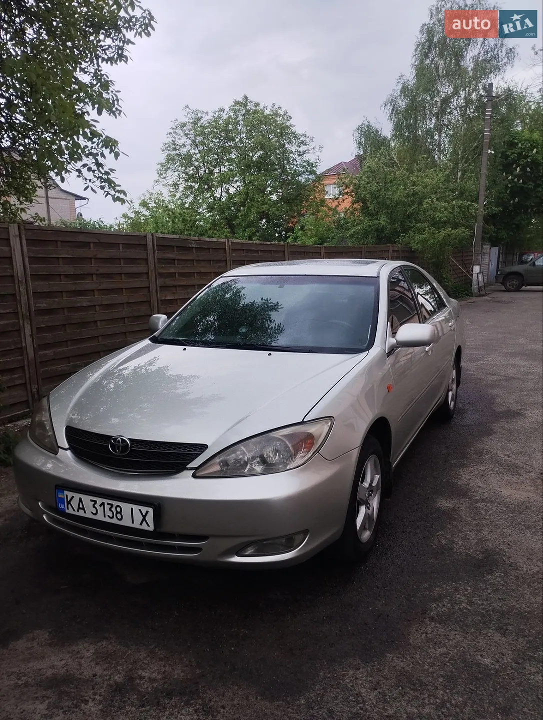 Toyota Camry, 2004