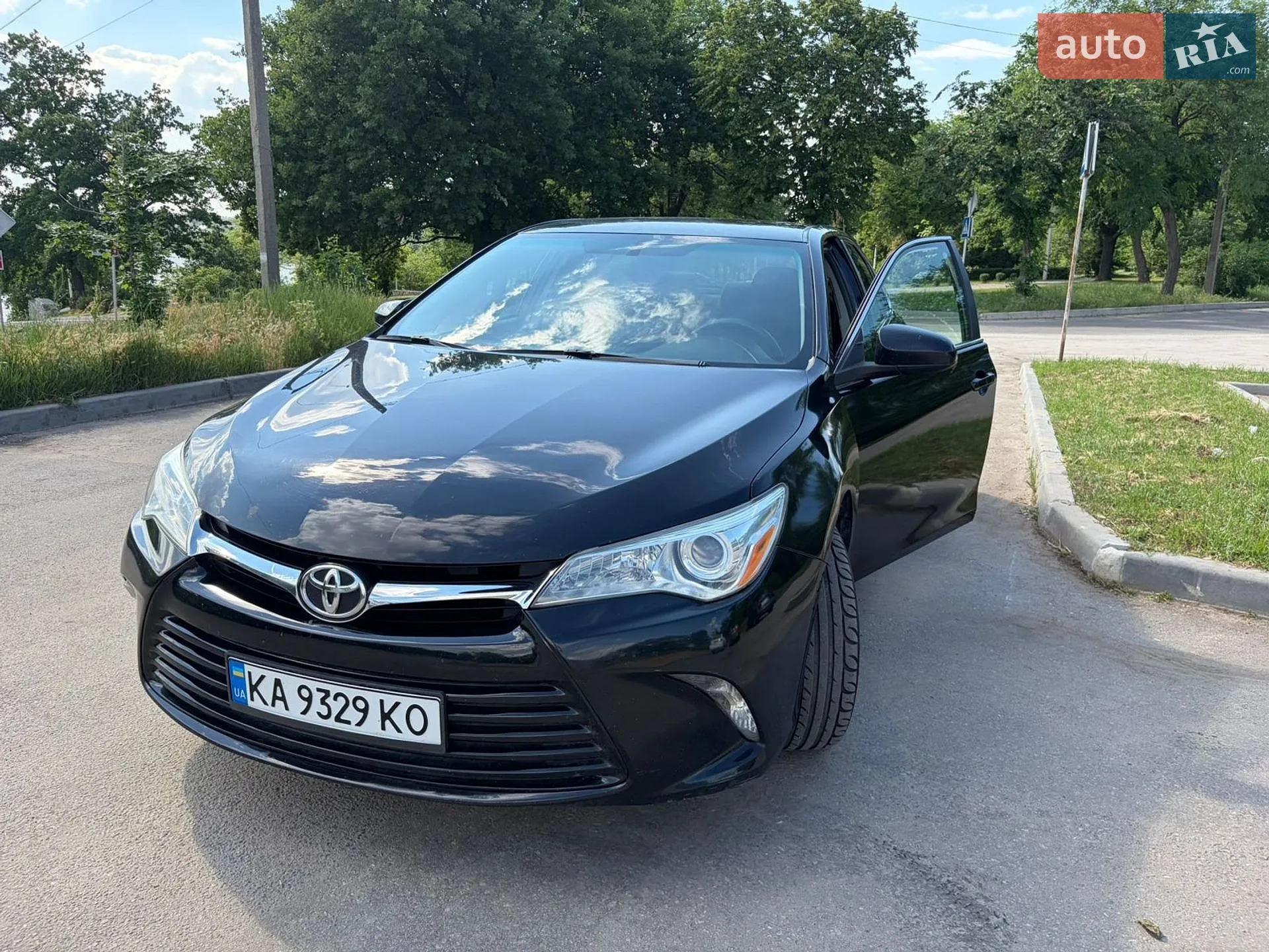 Toyota Camry, 2015
