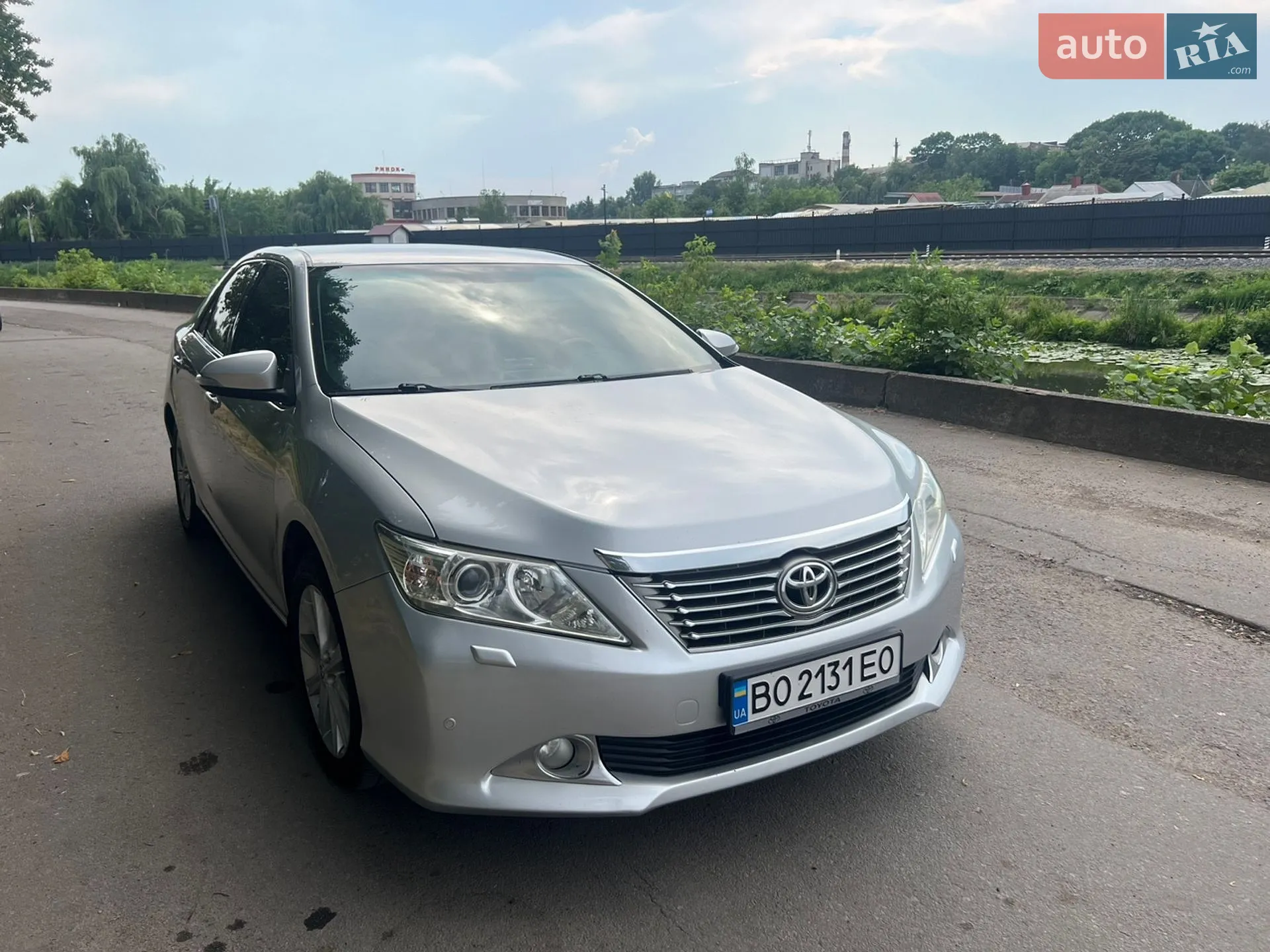 Toyota Camry, 2011