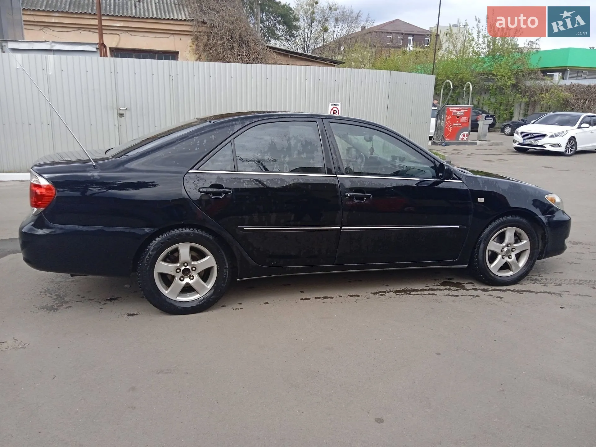 Toyota Camry, 2004