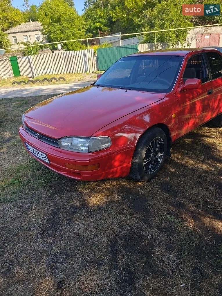 Toyota Camry, 1992