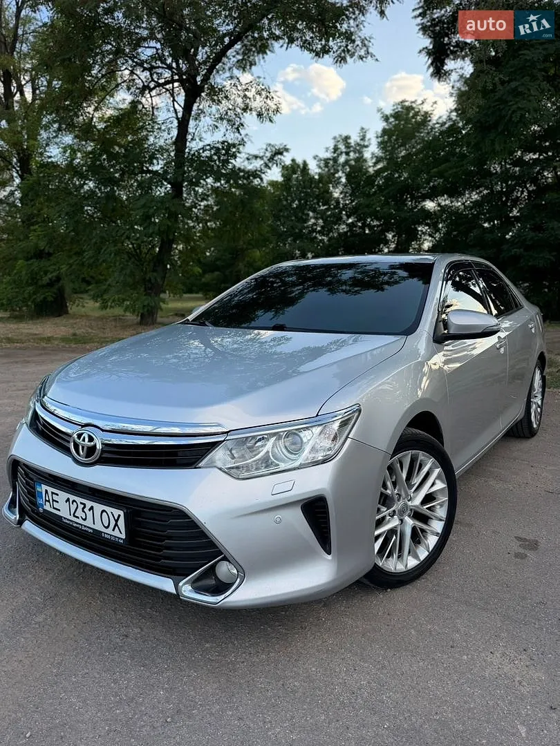 Toyota Camry, 2017