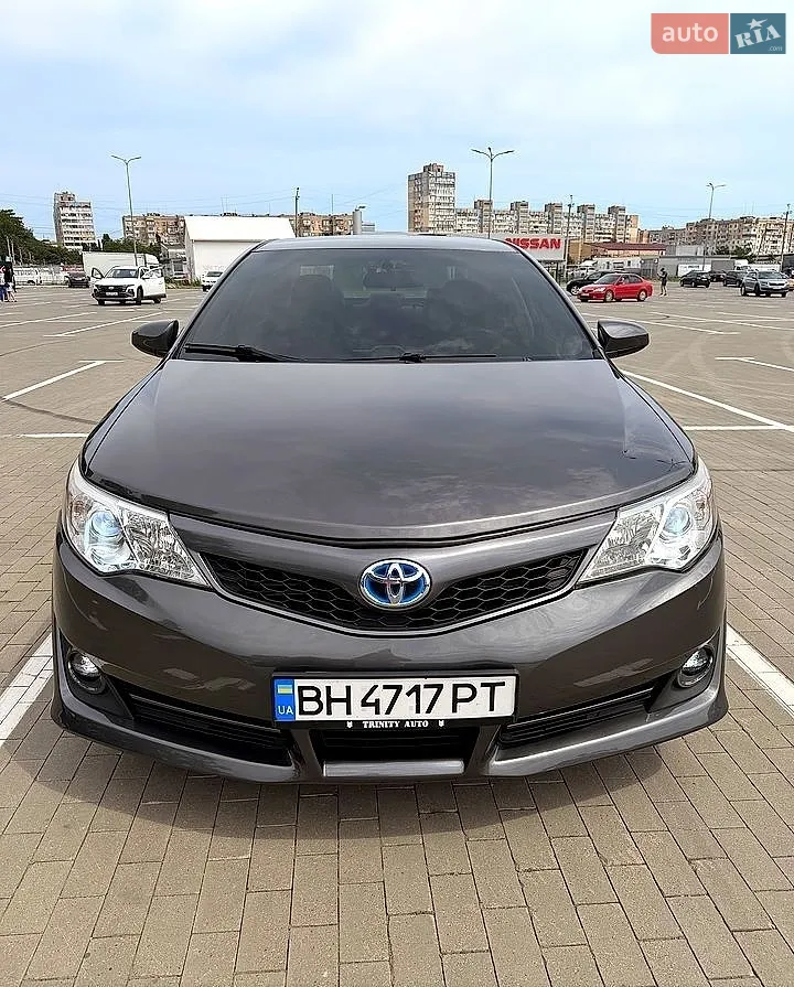 Toyota Camry, 2013
