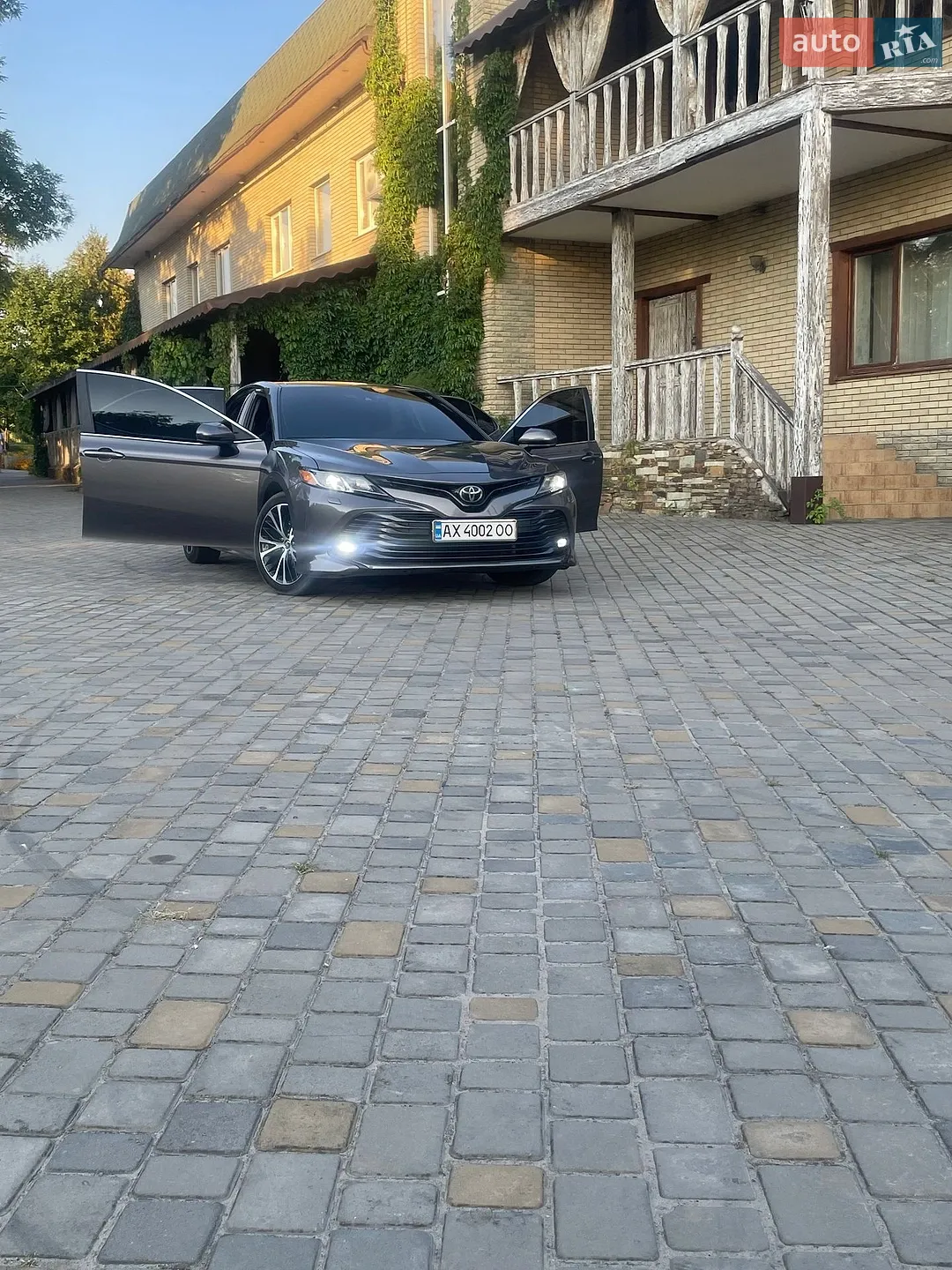 Toyota Camry, 2018