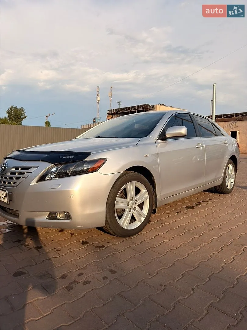 Toyota Camry, 2008