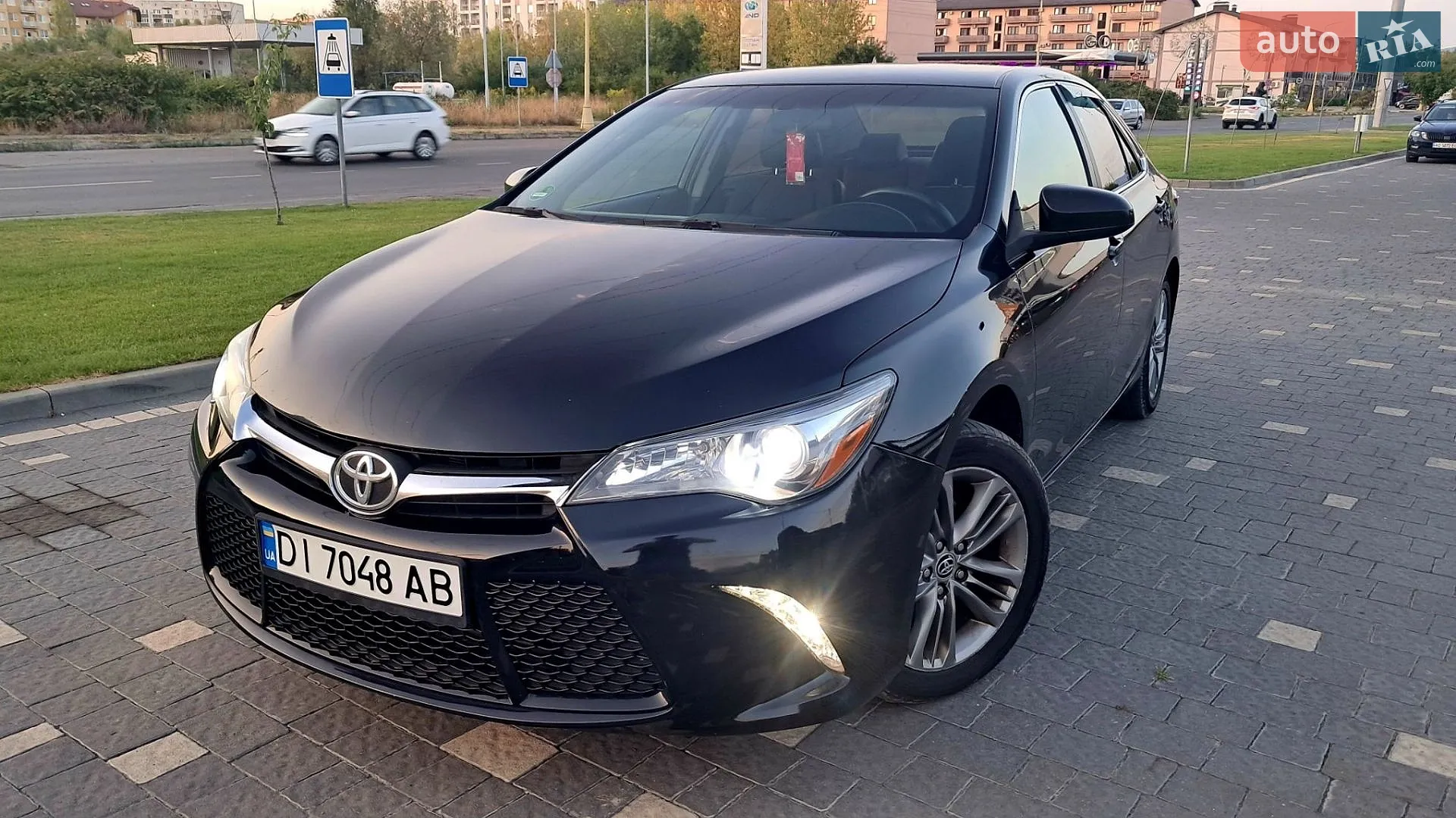 Toyota Camry, 2015