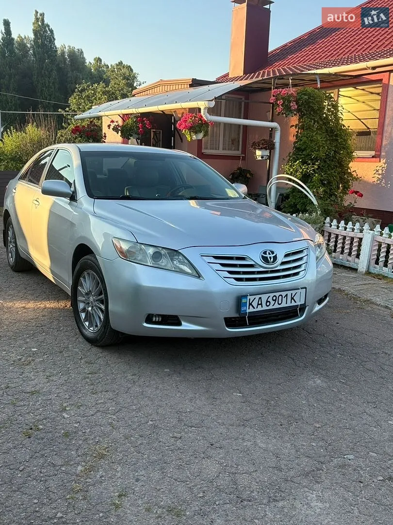 Toyota Camry, 2006