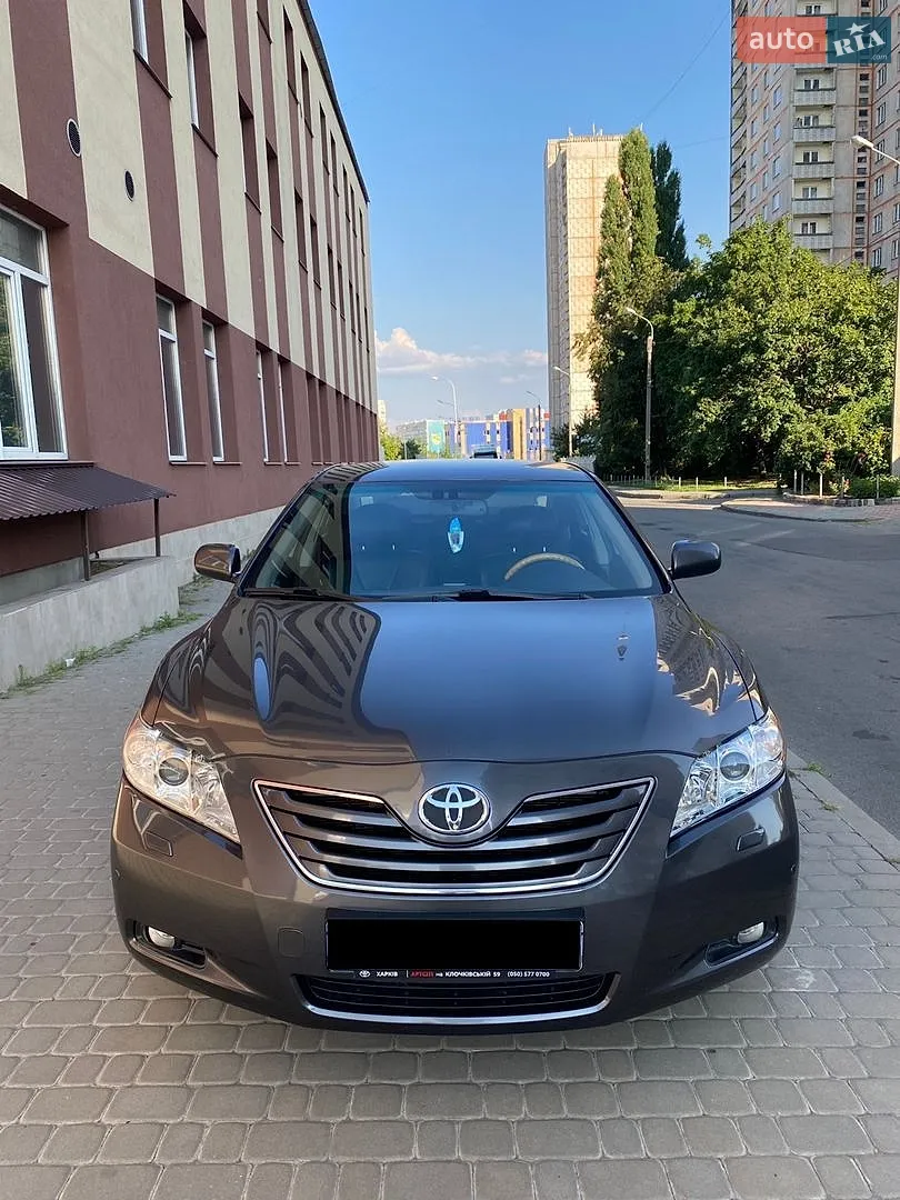 Toyota Camry, 2006