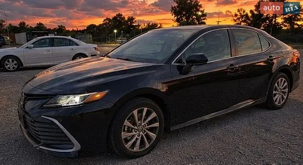 Toyota Camry, 2023