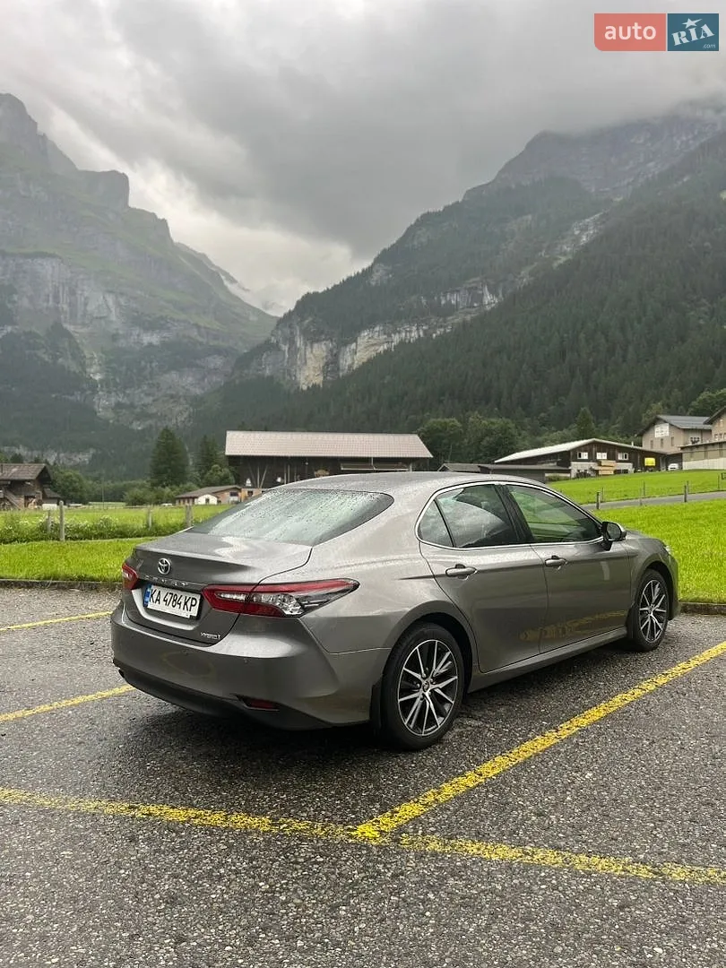 Toyota Camry, 2021