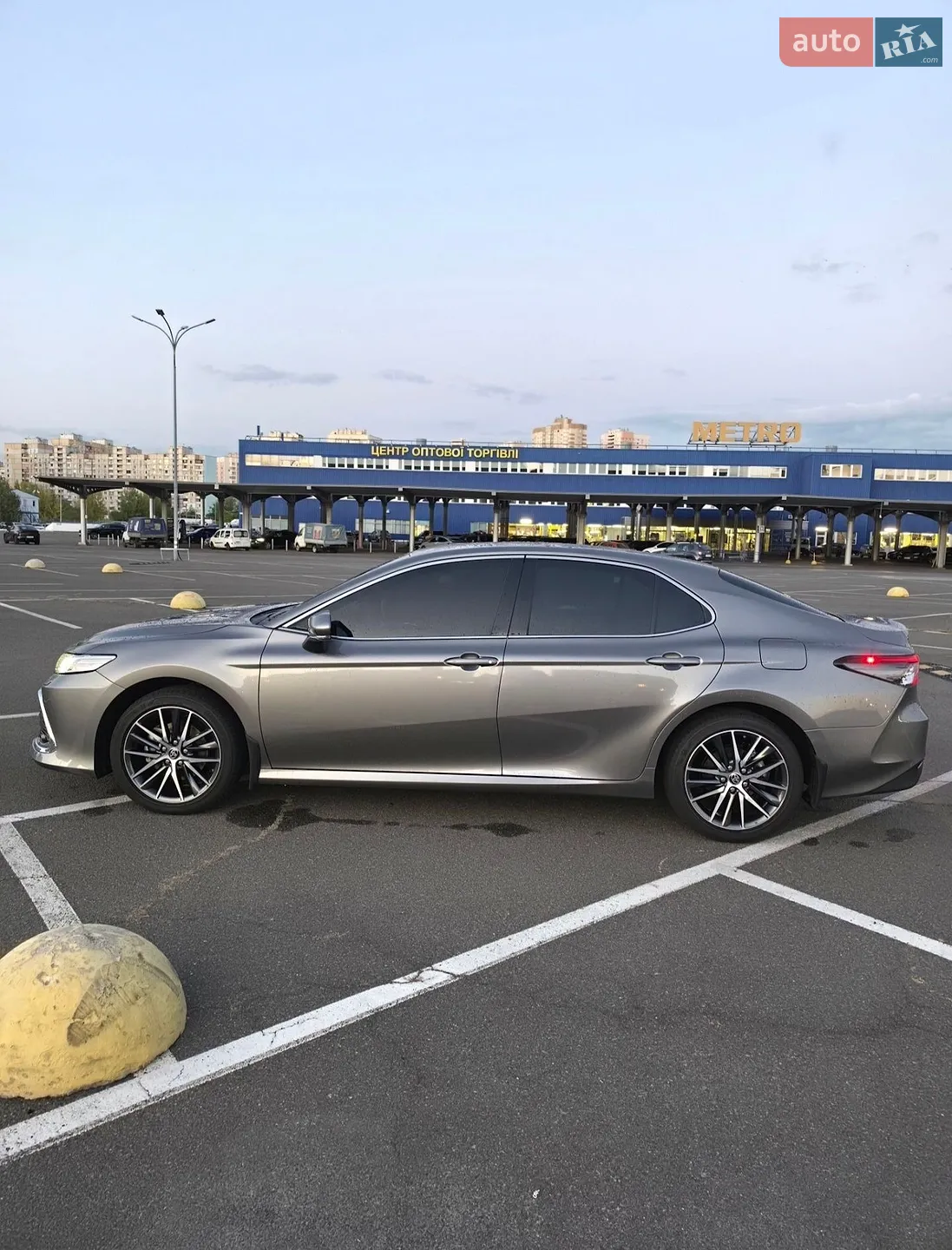 Toyota Camry, 2024