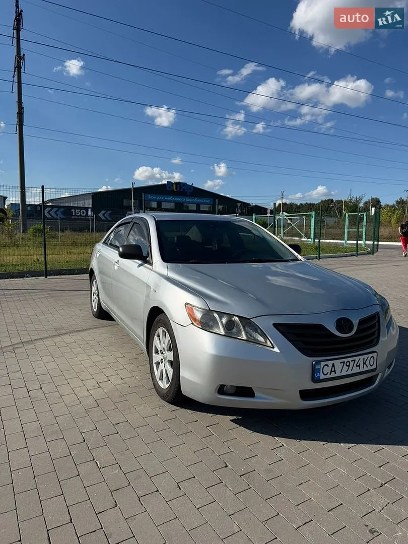 Toyota Camry, 2006