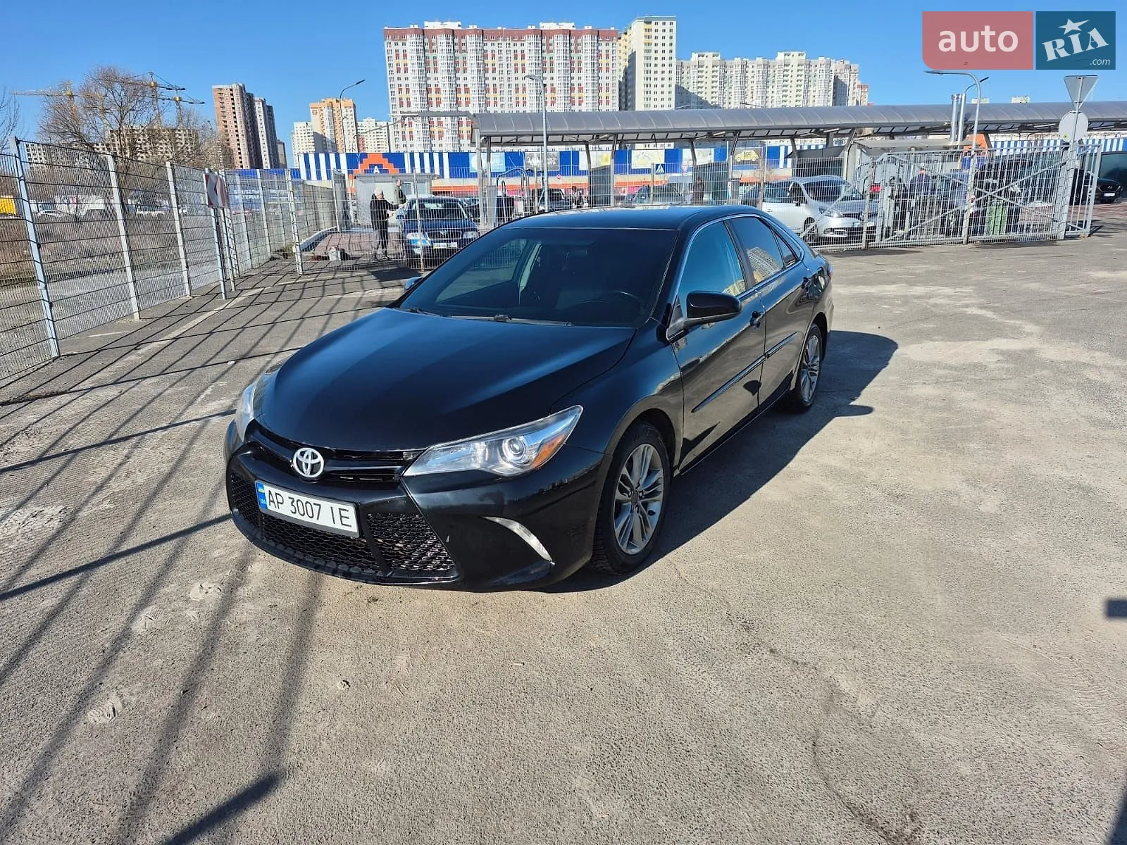 Toyota Camry, 2016