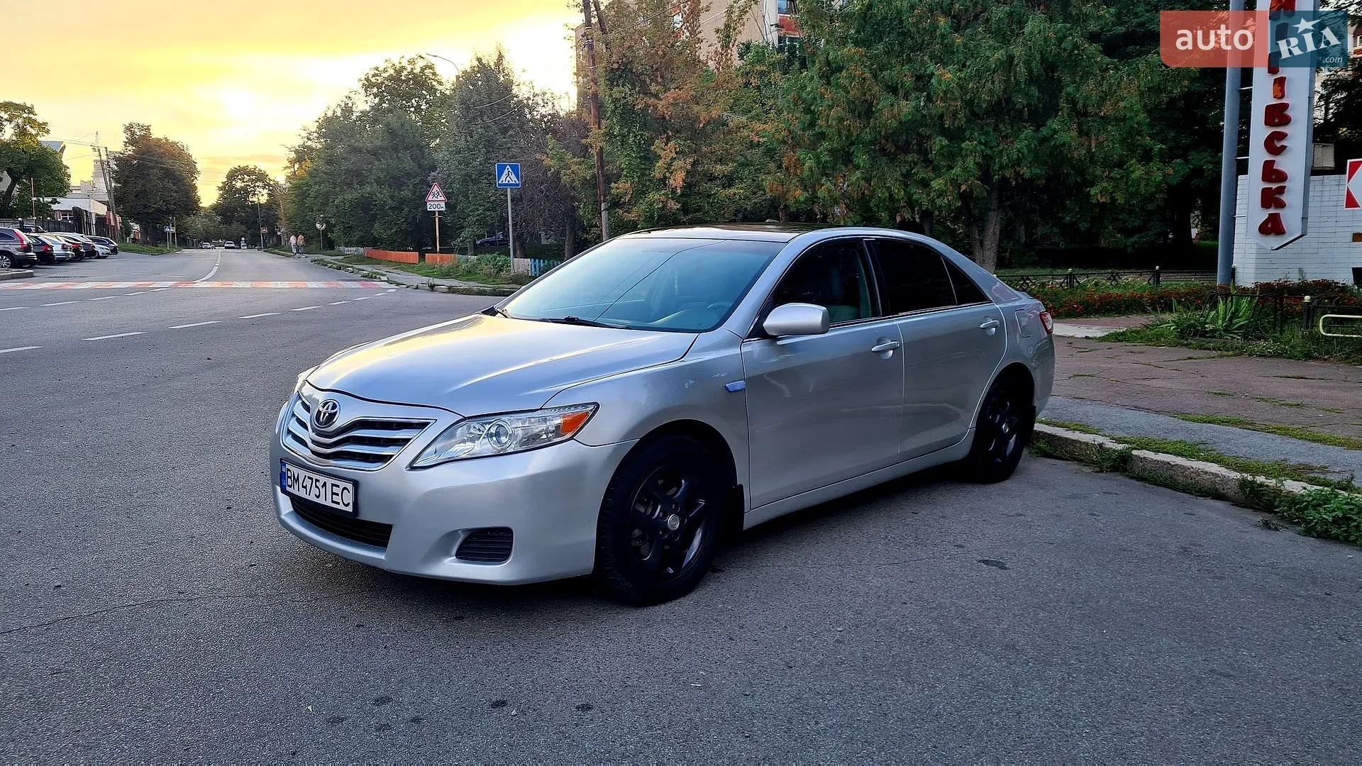 Toyota Camry, 2010
