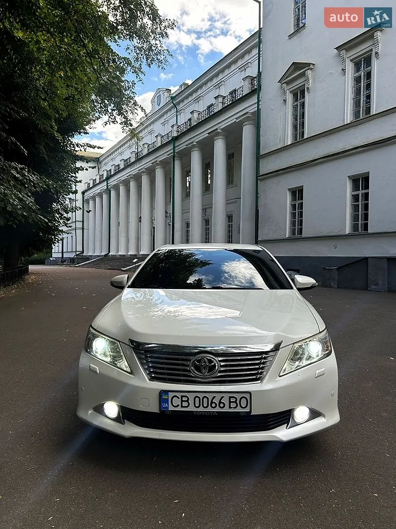 Toyota Camry, 2012