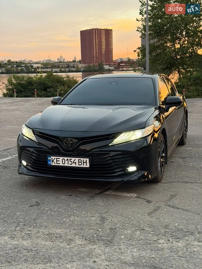 Toyota Camry, 2017