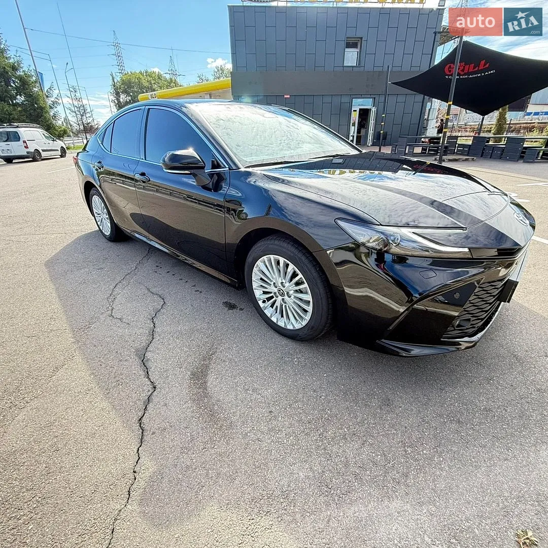 Toyota Camry, 2025