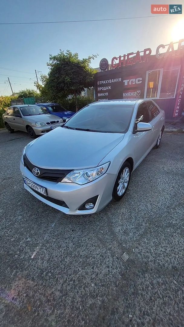 Toyota Camry, 2013