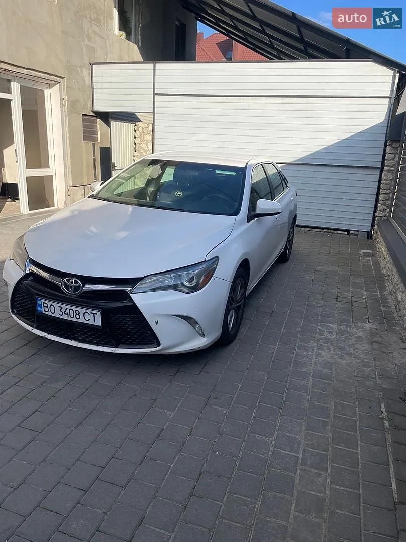 Toyota Camry, 2017