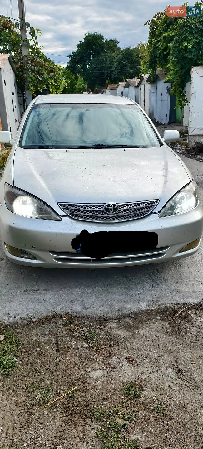 Toyota Camry, 2003