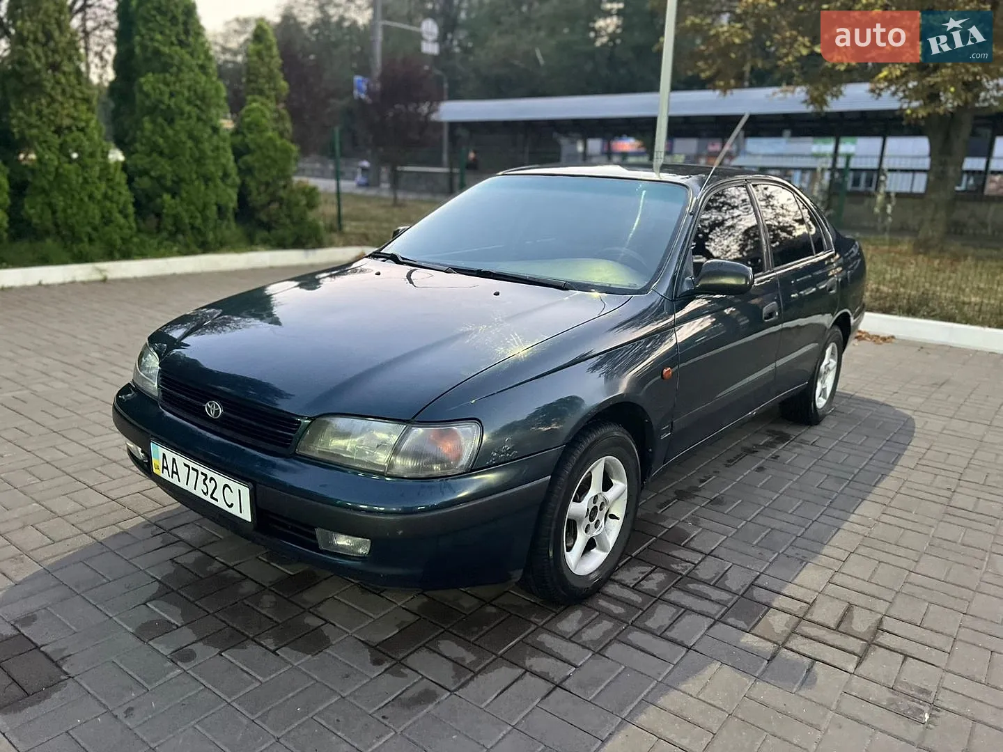 Toyota Carina E, 1995