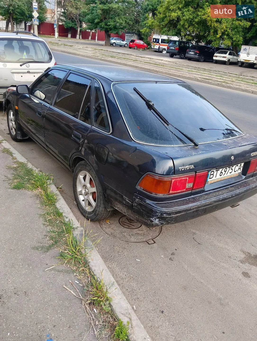Toyota Carina, 1989
