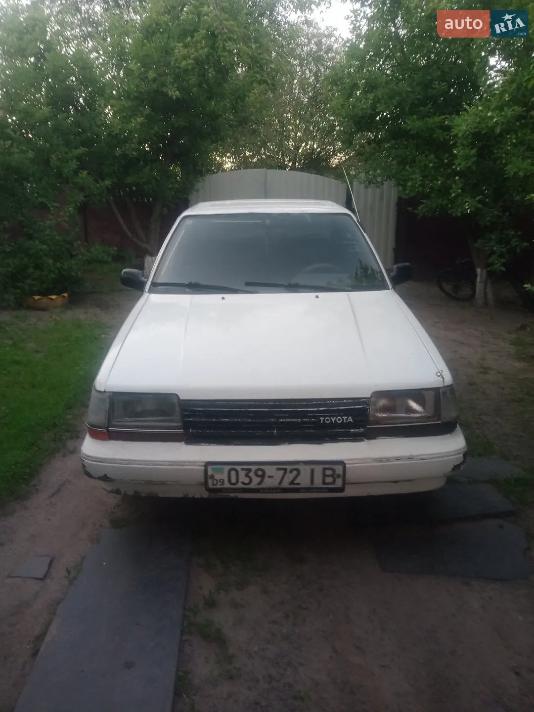Toyota Carina, 1987