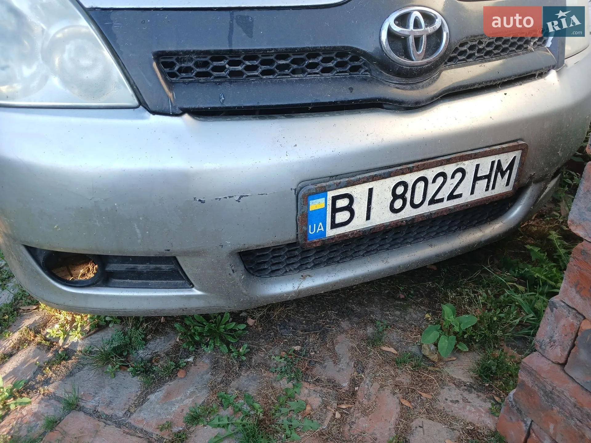 Toyota Corolla Verso, 2004