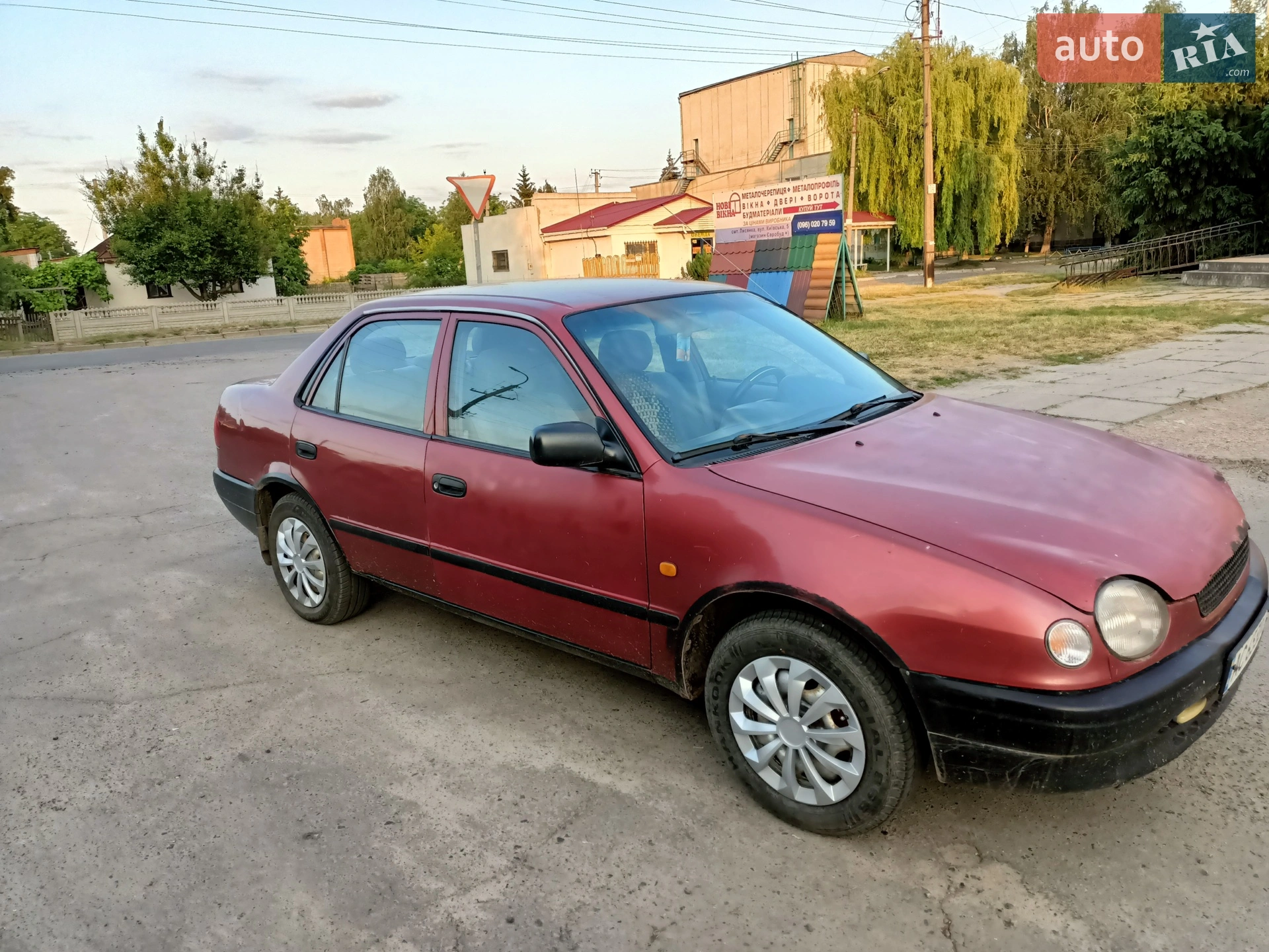 Toyota Corolla, 1998