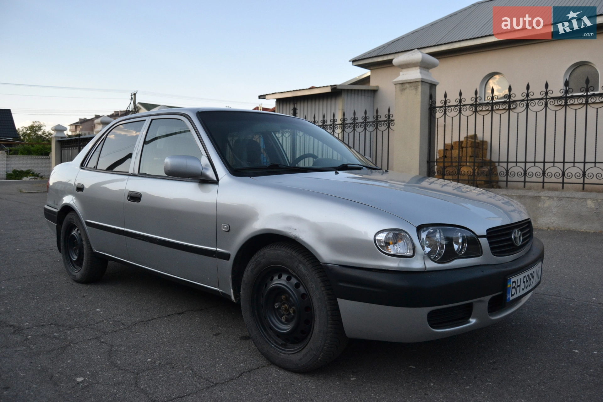 Toyota Corolla, 2000