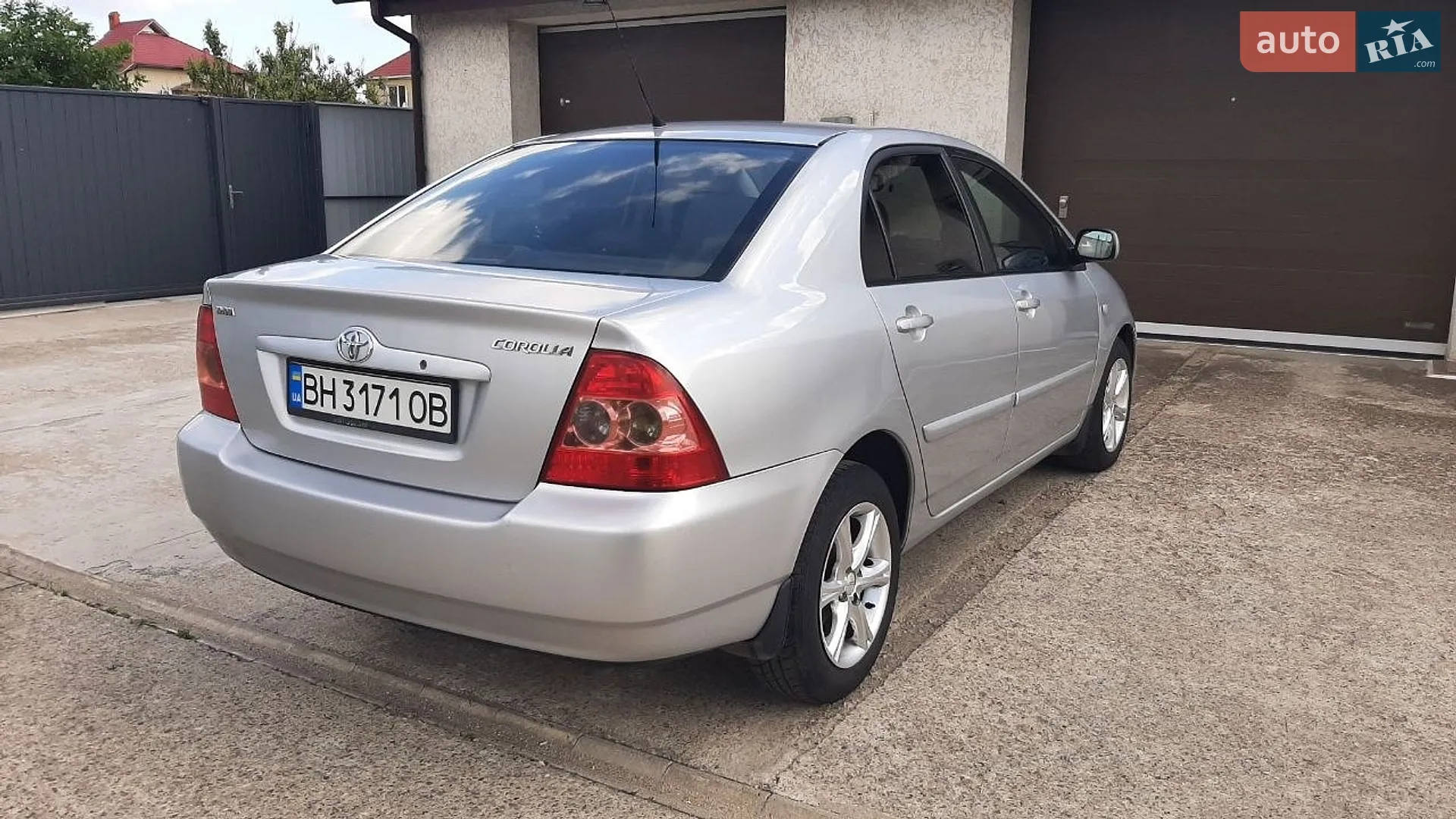 Toyota Corolla, 2003