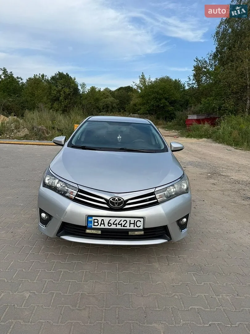 Toyota Corolla, 2013