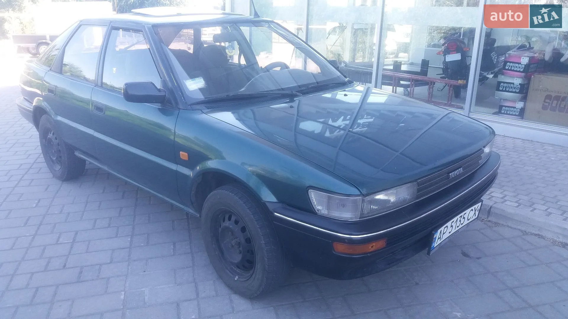 Toyota Corolla, 1988