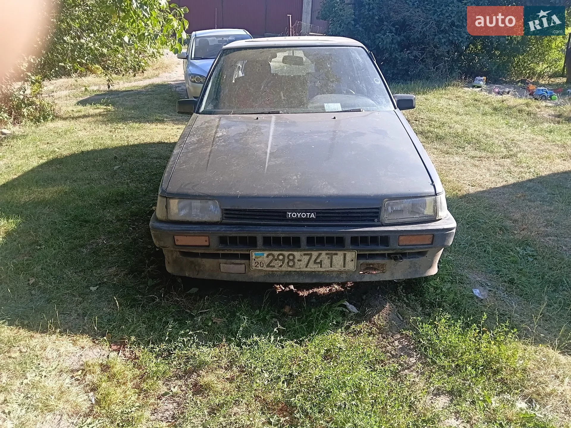 Toyota Corolla, 1988