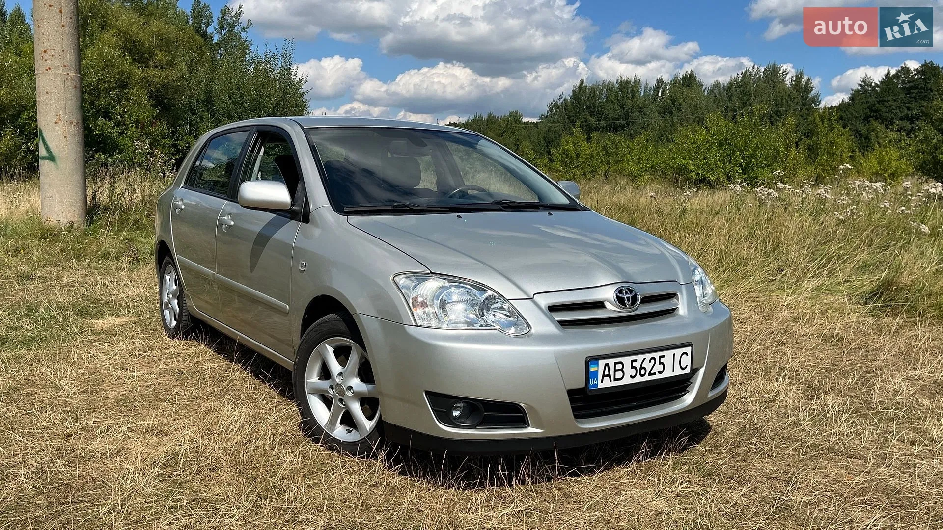 Toyota Corolla, 2004