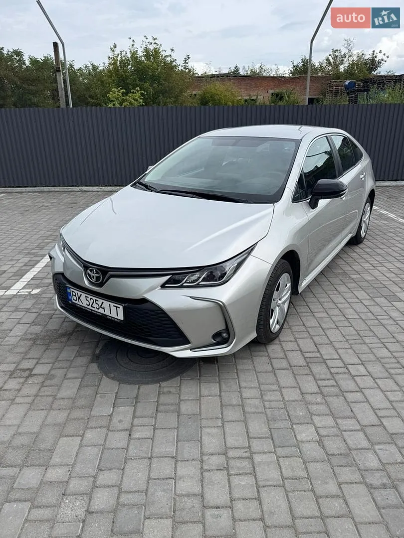 Toyota Corolla, 2025