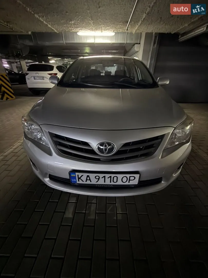 Toyota Corolla, 2011