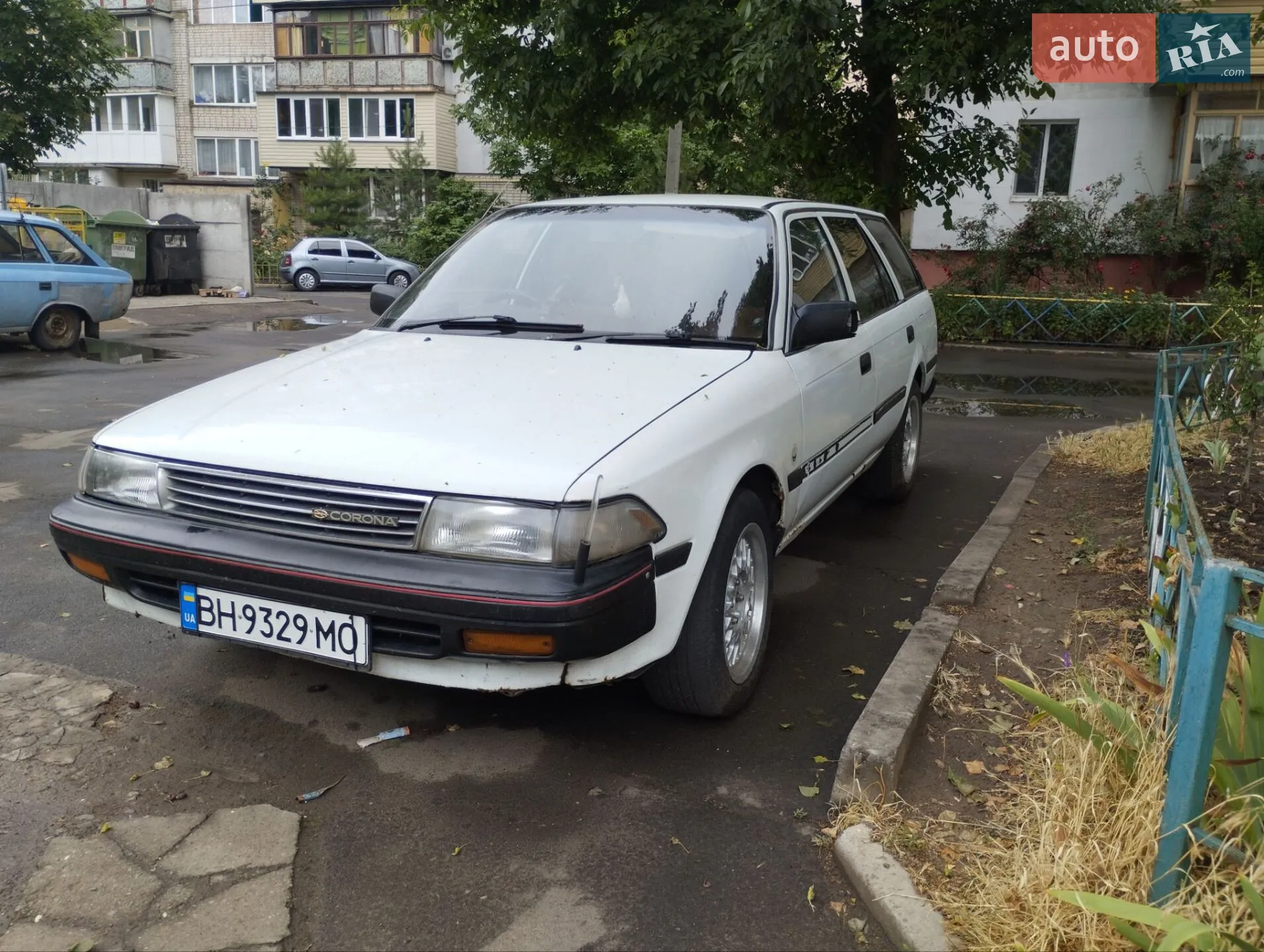 Toyota Corona, 1986