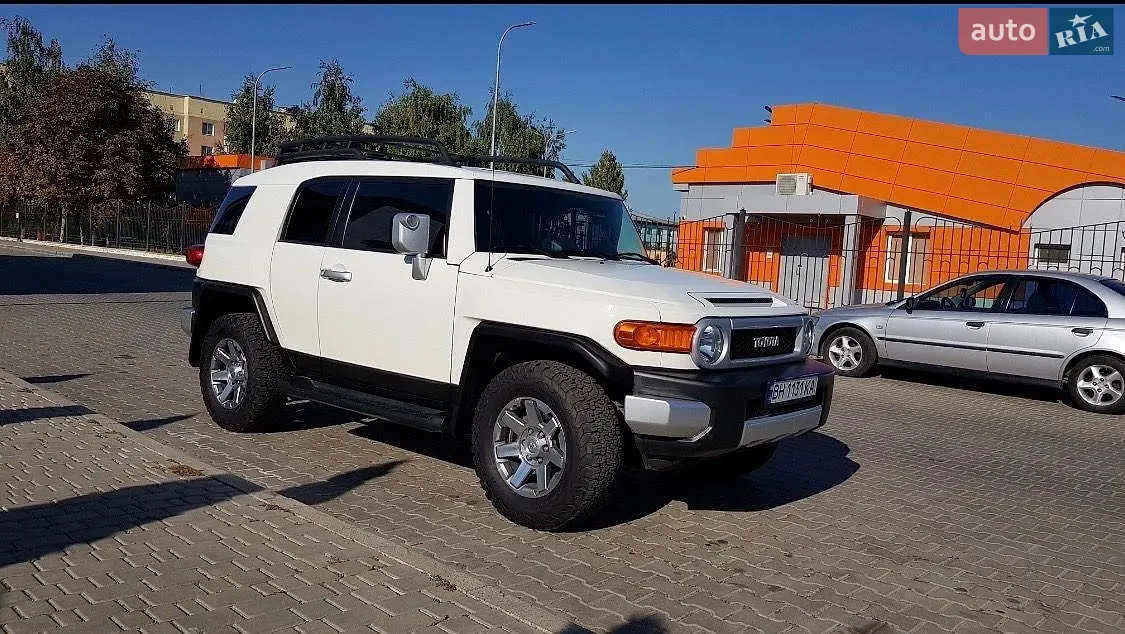 Toyota FJ Cruiser, 2013